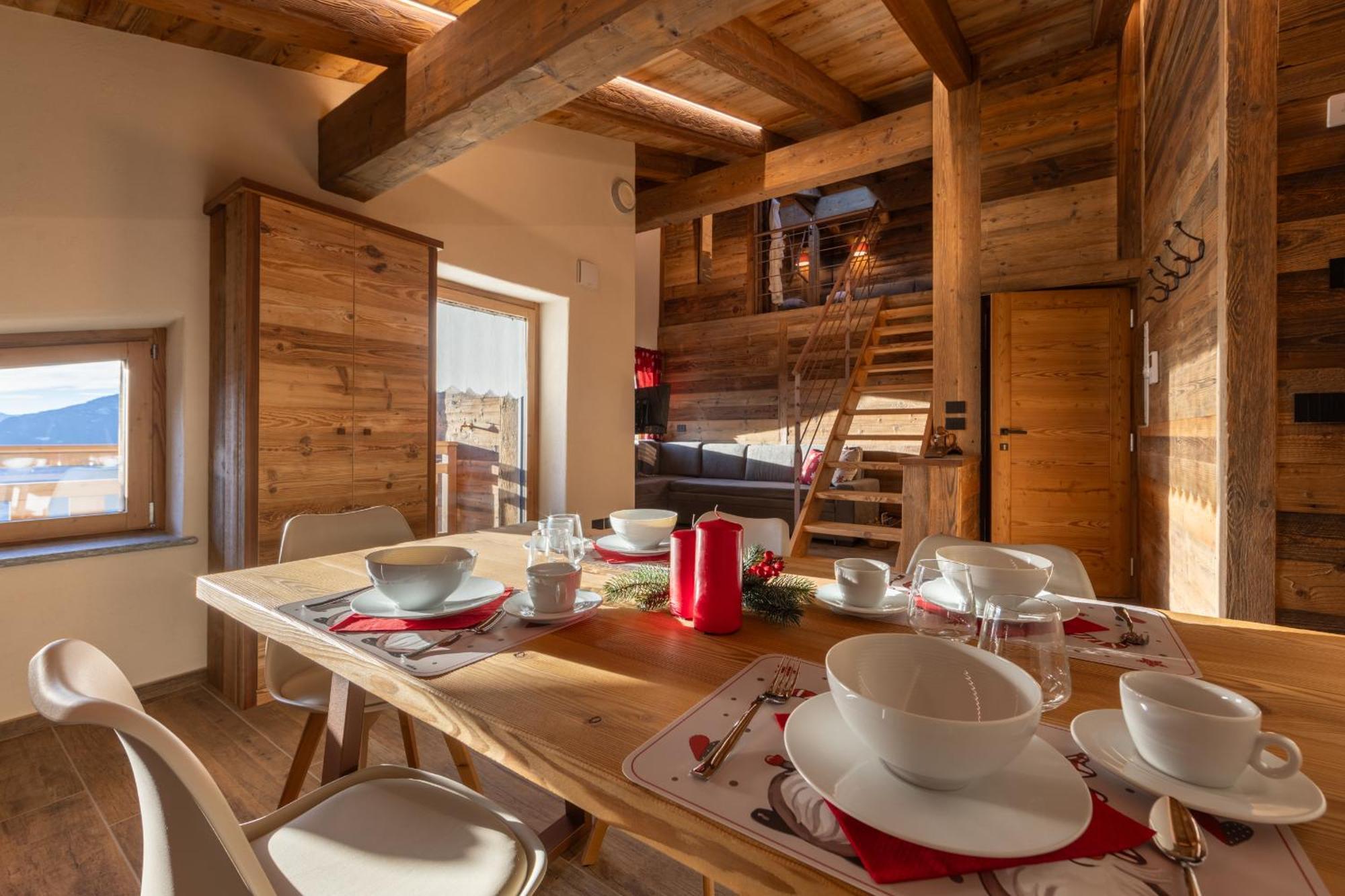 Les Reves Des Montagnards, Appartements De Charme Torgnon Zewnętrze zdjęcie
